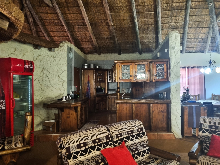 5 Bedroom Property for Sale in Swartruggens North West